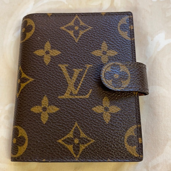 Louis Vuitton Accessories - Louis Vuitton address book.